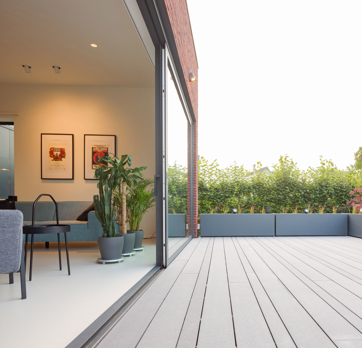 Wie können Sie Ihre Terrasse für die sonnige Jahreszeit fit machen?