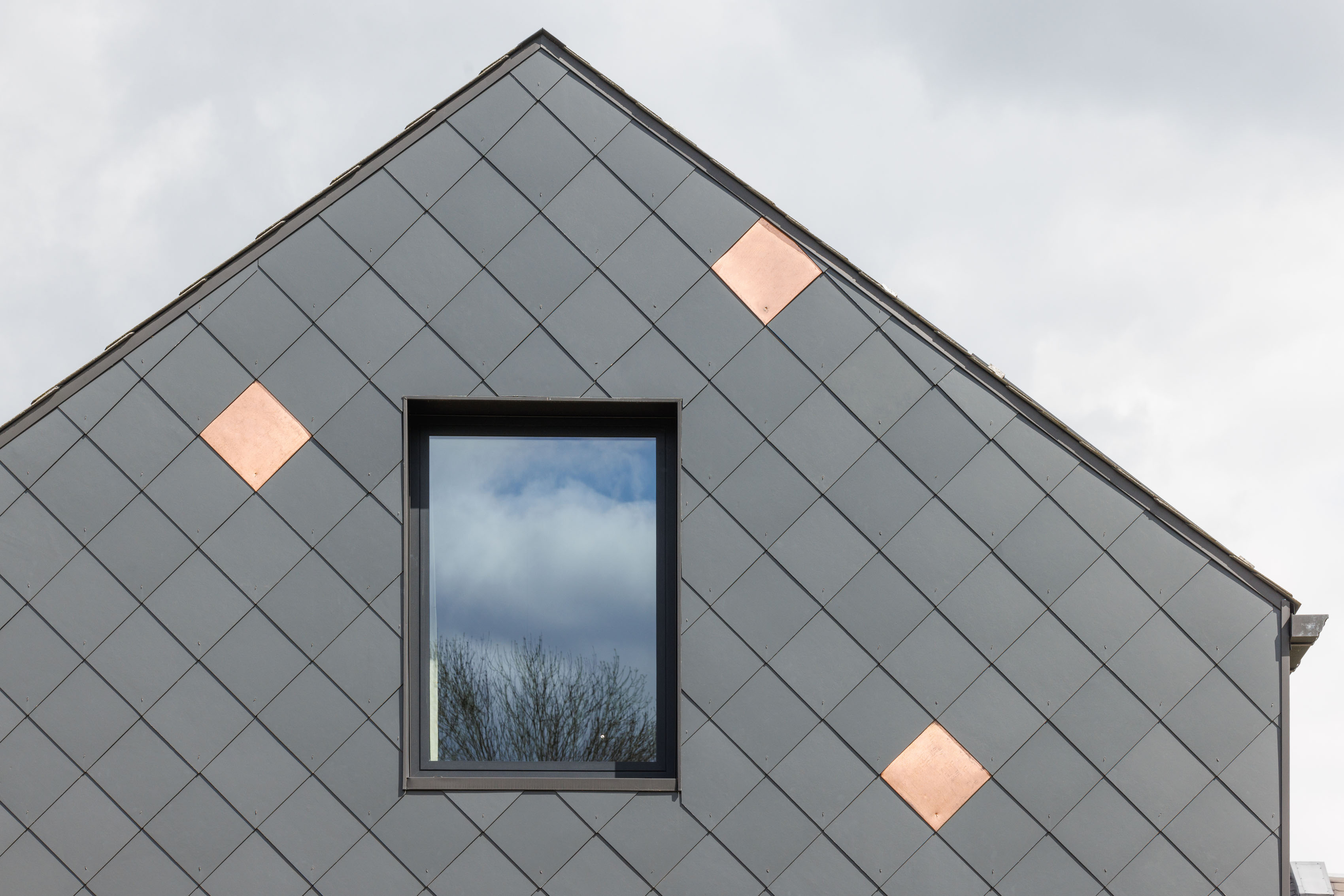 Evolutief project in warm en stijlvol kleedje