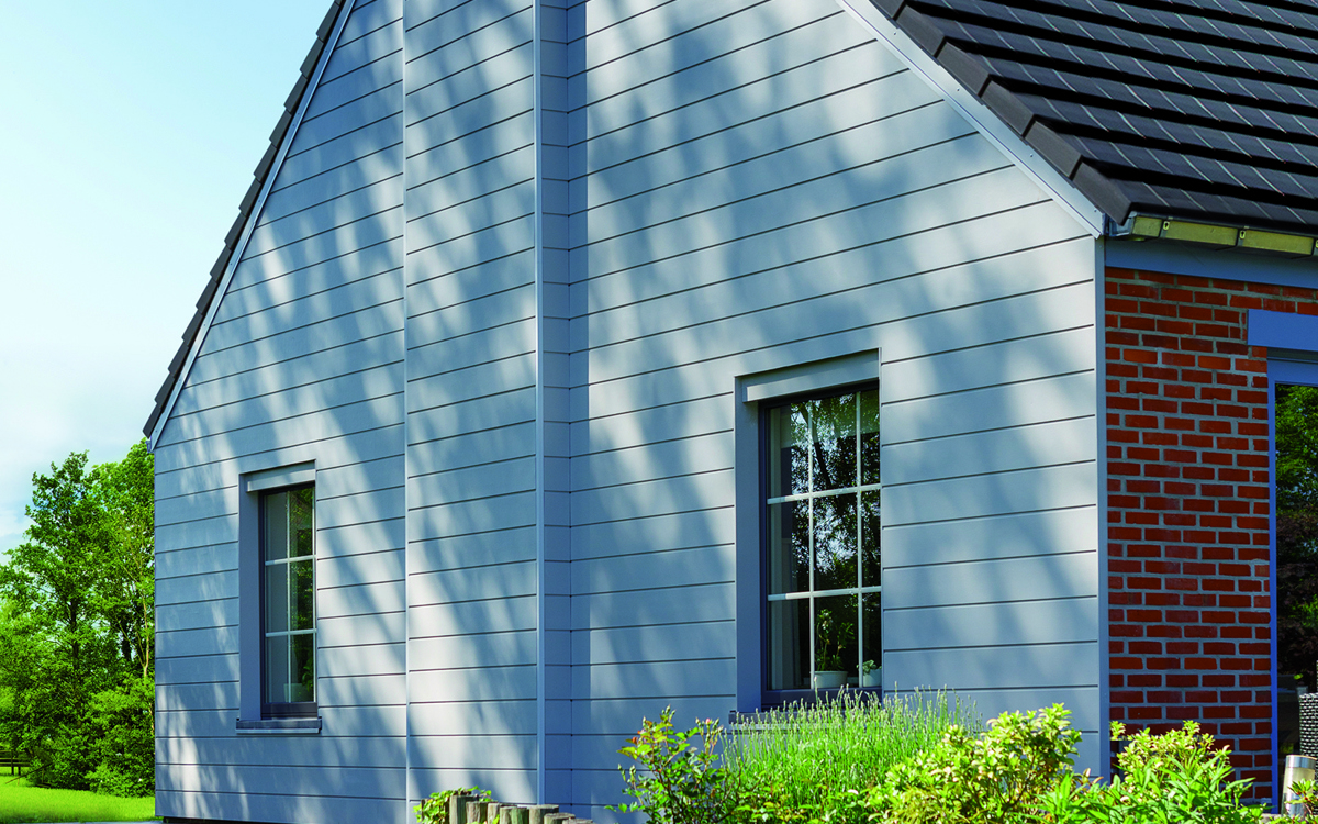 6 reasons to choose for cedral clading weatherboard house