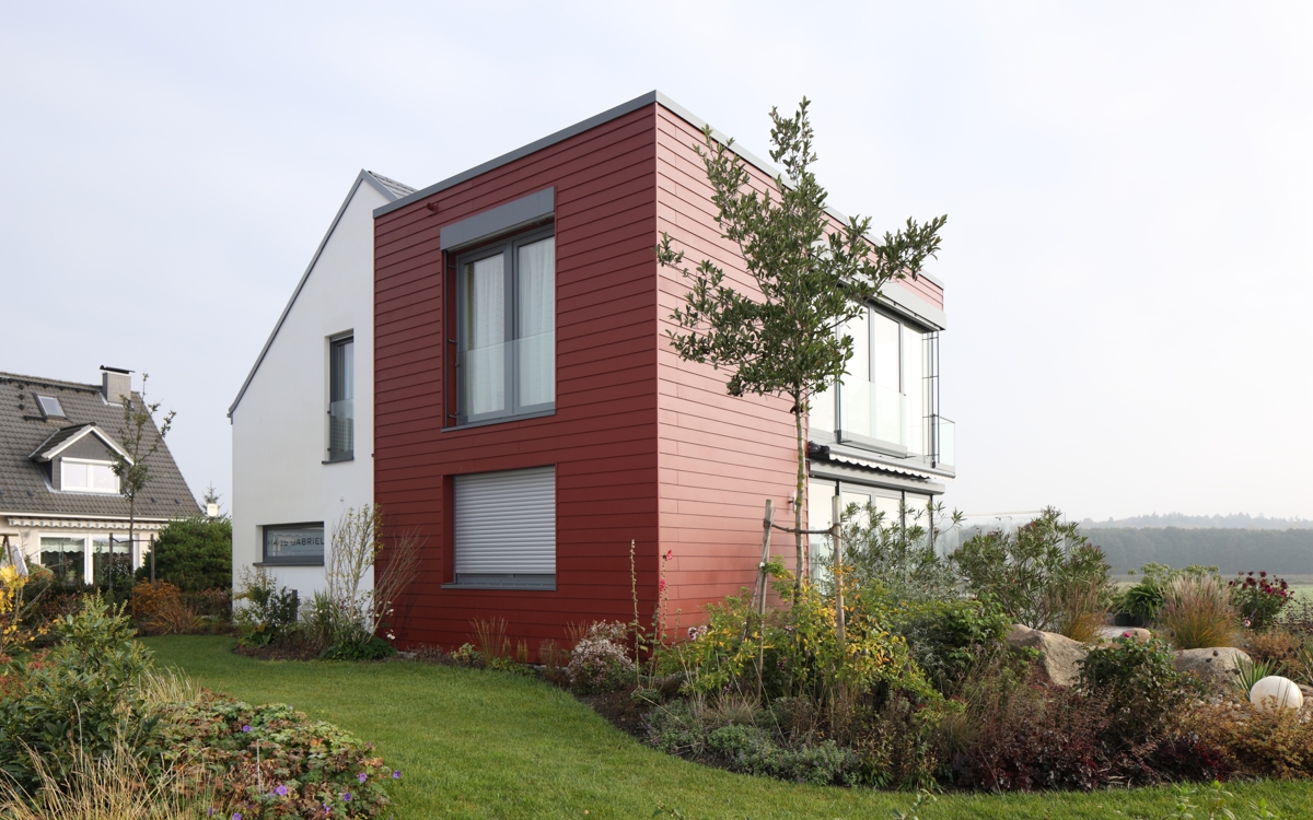 What is the best colour for my house cladding?