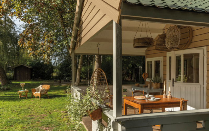 Struktura drewna na desce Cedral WOOD