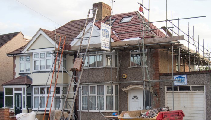 How to plan your roof renovation, from installation, insulation to finishes