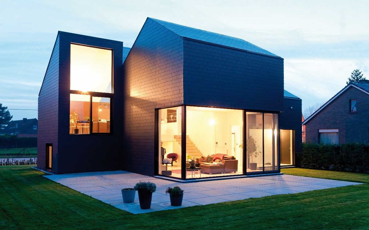 Slates for your home: 5 trendy roofs and facades