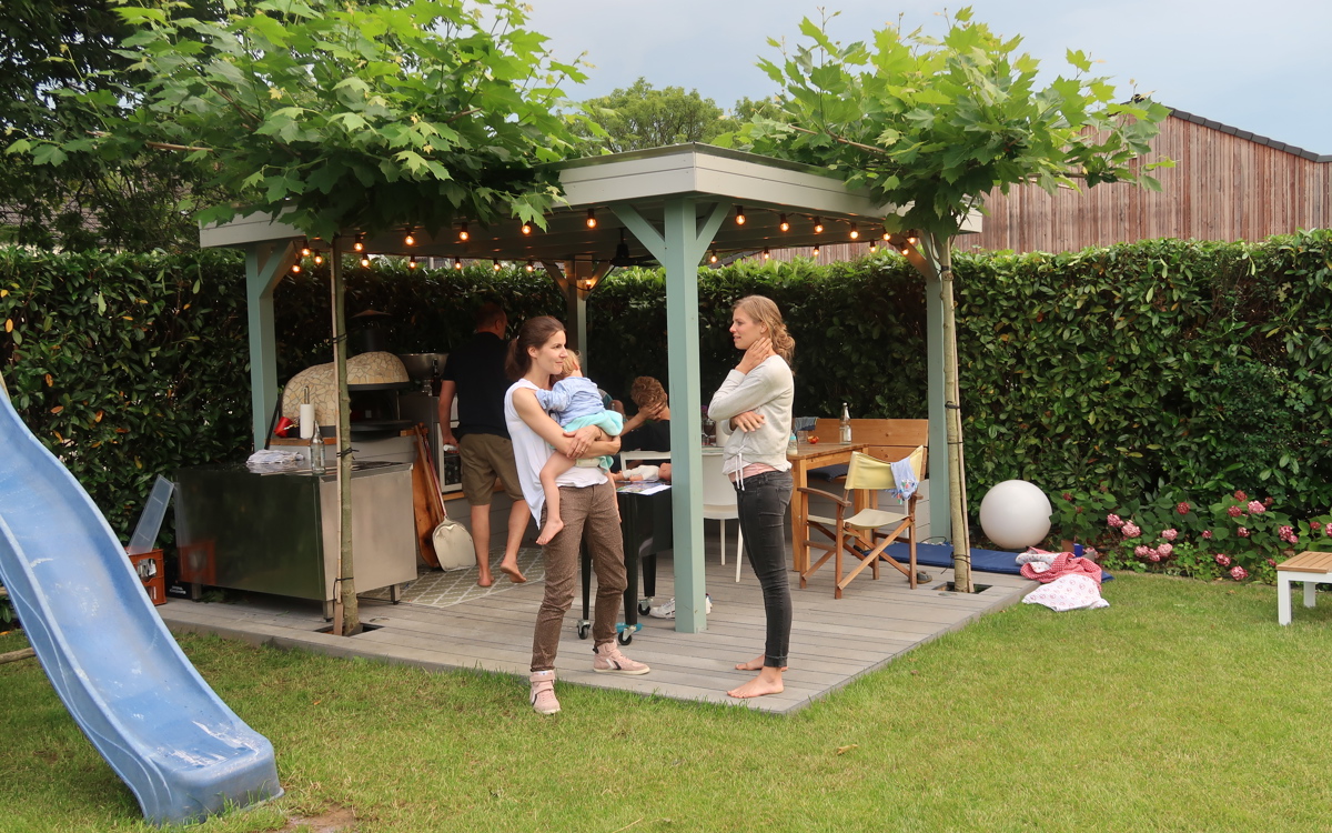 Création d'une cuisine d’extérieur avec Cedral Terrace