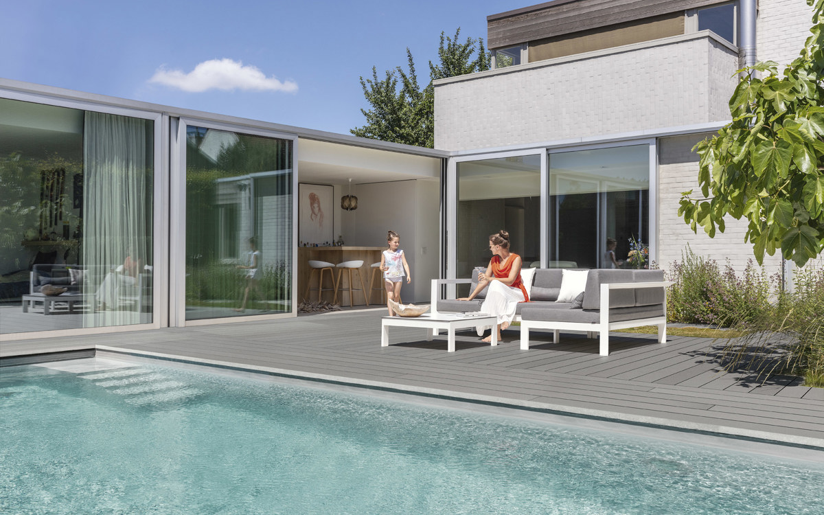 Quel matériau choisir pour une margelle de piscine ?