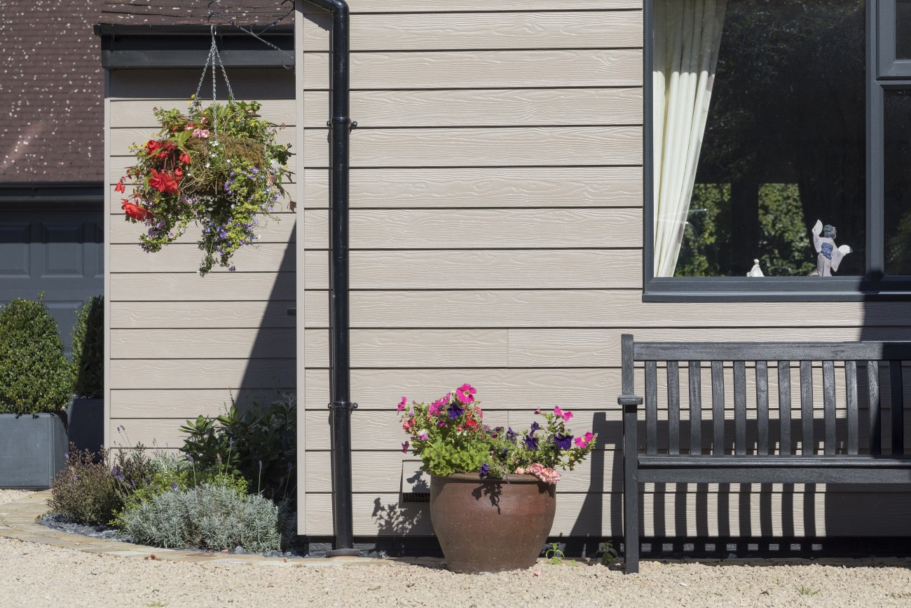 Beautiful Cedral Sidings with flowers 