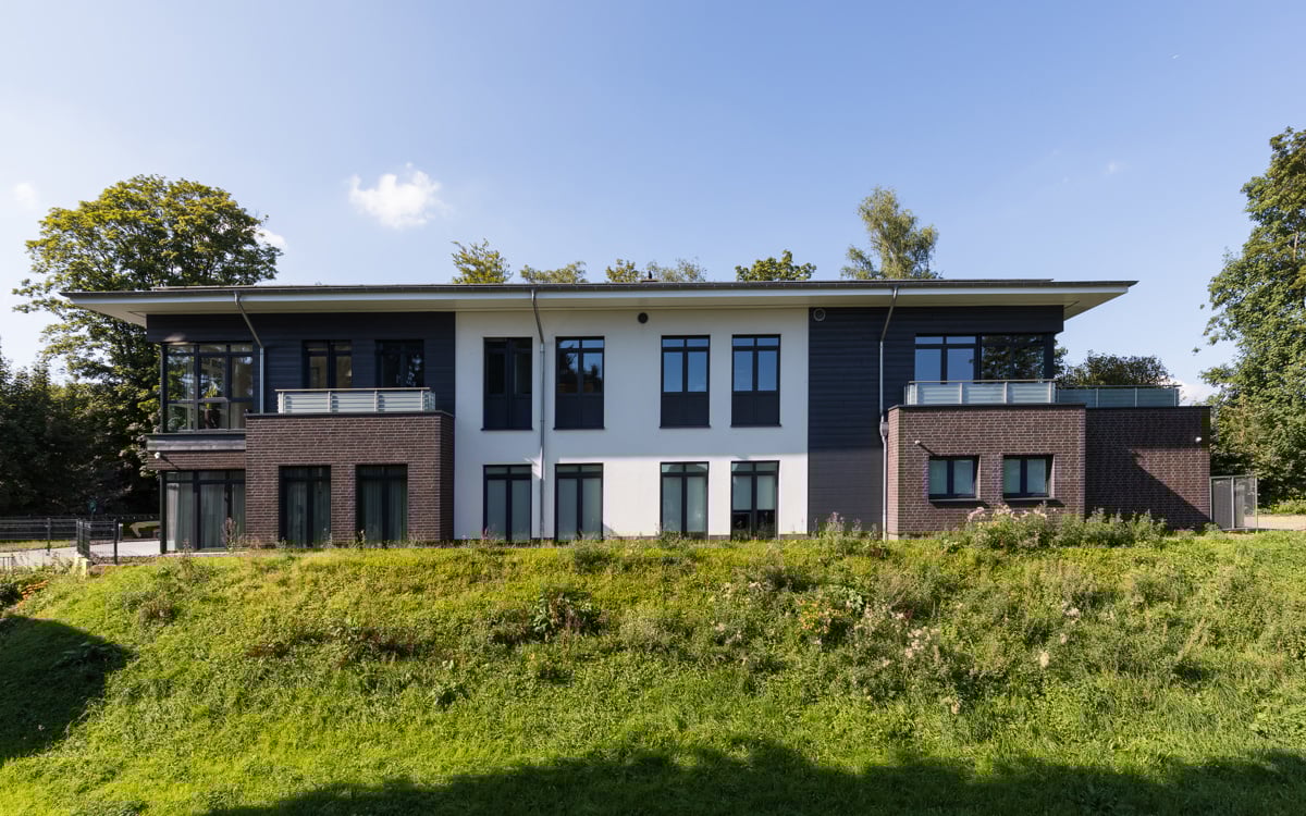 Bürogebäude Cedral Lap Structur C18