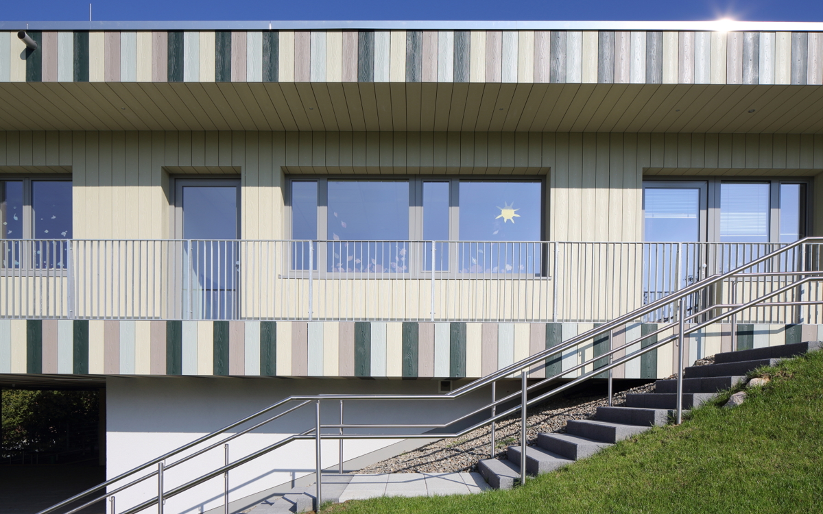 So viele Farben für Ihre Fassade: Entdecken Sie die Vielfalt der Cedral Fassadenpaneele!