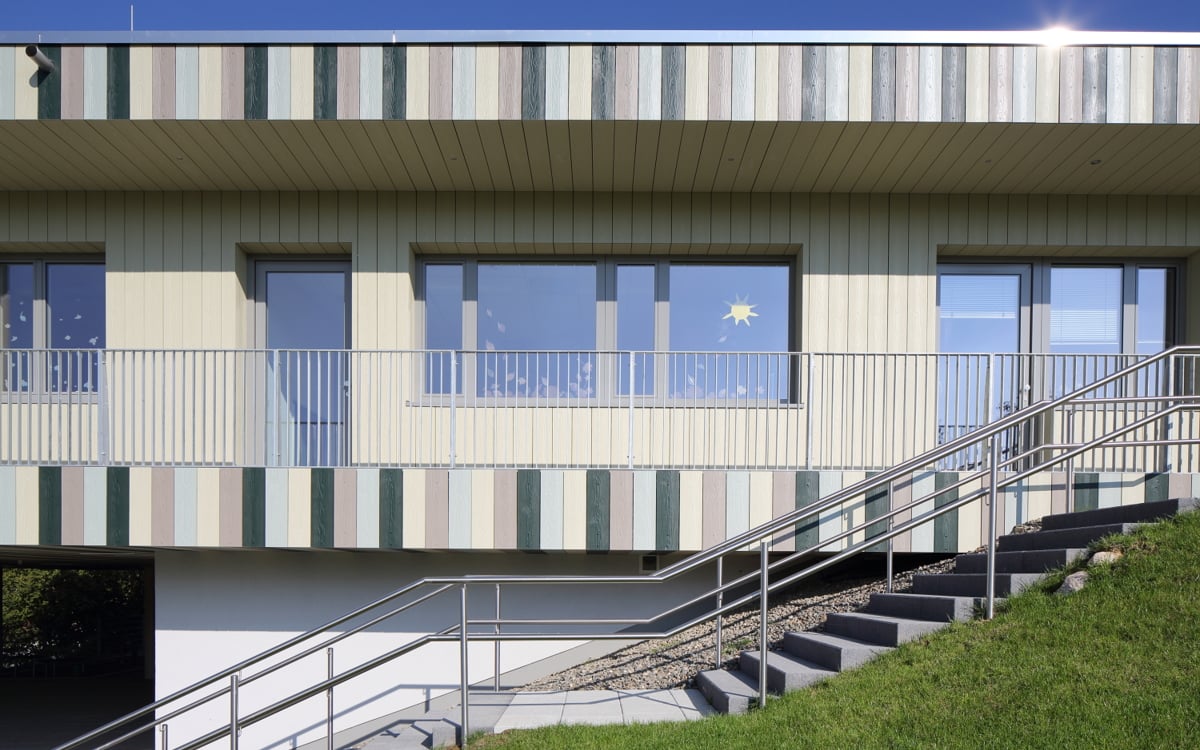 So viele Farben für Ihre Fassade: Entdecken Sie die Vielfalt der Cedral Fassadenpaneele!