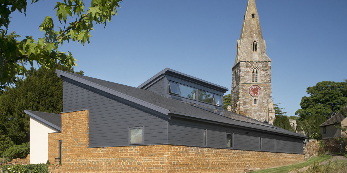 Cedral Click fibre cement cladding in Slate Grey