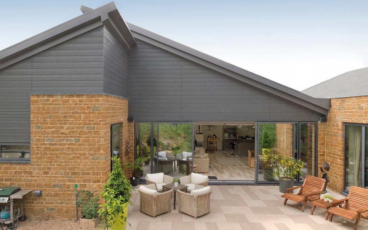 Cedral Click fibre cement cladding weatherboards in Slate Grey